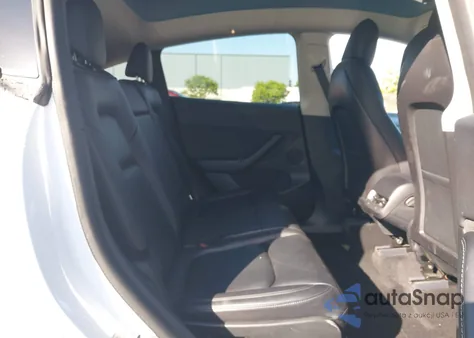 2021 Tesla Model Y Long Range Dual Motor All-Wheel Drive из США, поврежденный, VIN 5YJYGAEE6MF281799